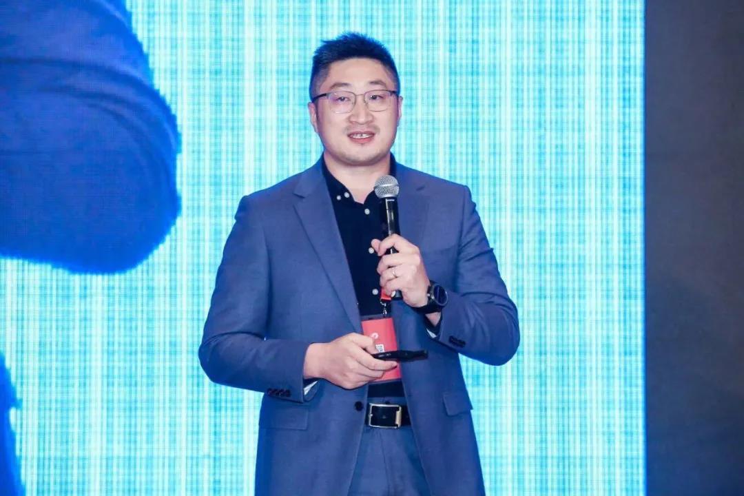 数字认证企业事业部总监黄泽君在论坛现场演讲